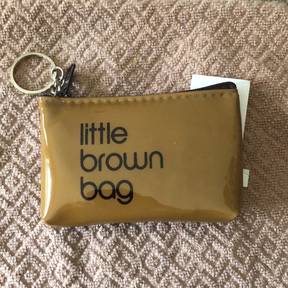 Bloomingdales key chain with credit holder